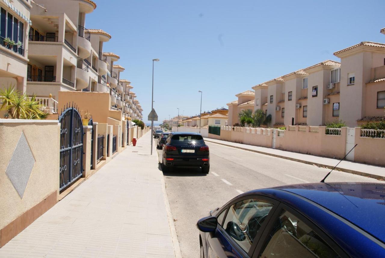 New Apartment In Torrevieja , Punta Prima Orihuela Costa With Pool Exteriér fotografie